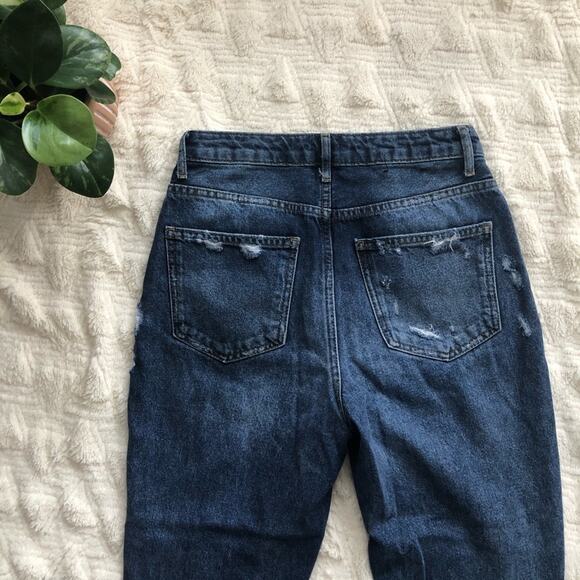 Urban Outfitters BDG High Rise Distressed Mom Jean - Picture 8 of 8